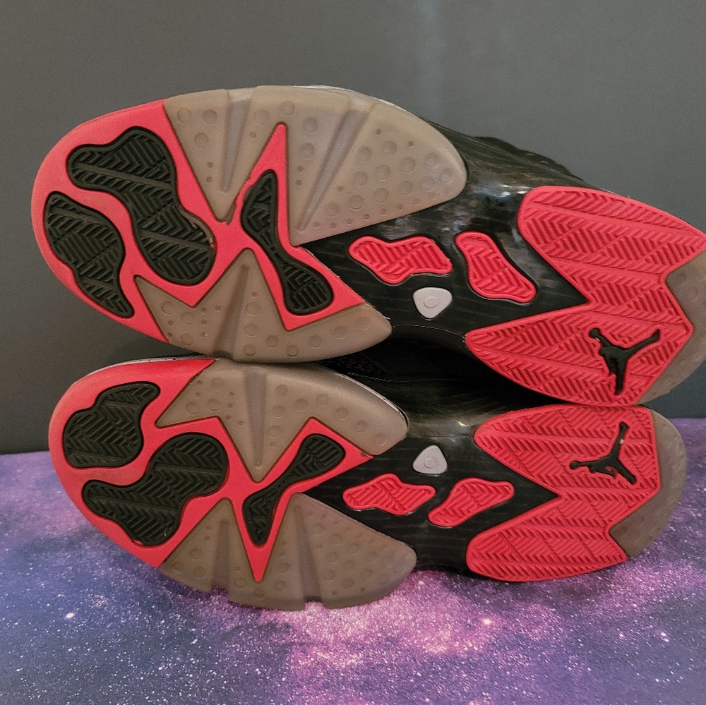 COPY - Jordan 6-17-23 Black Varsity Red- cement grey - Picture 4 of 5